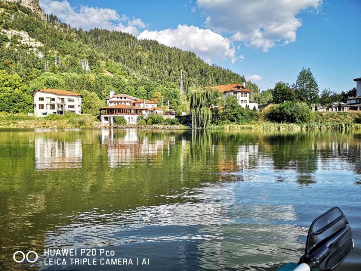 Ribkata Family Hotel Smolan Zewnętrze zdjęcie