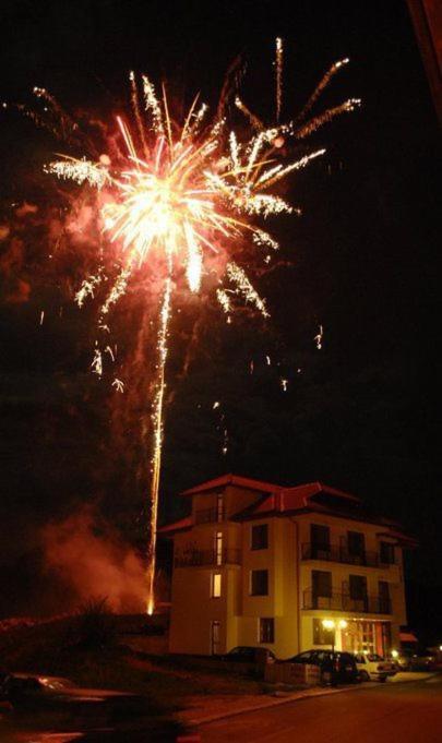 Ribkata Family Hotel Smolan Zewnętrze zdjęcie