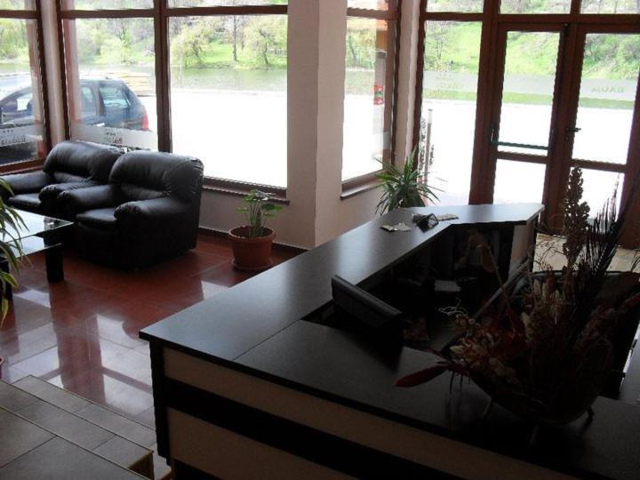 Ribkata Family Hotel Smolan Zewnętrze zdjęcie
